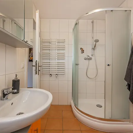 Apartment Tema 2